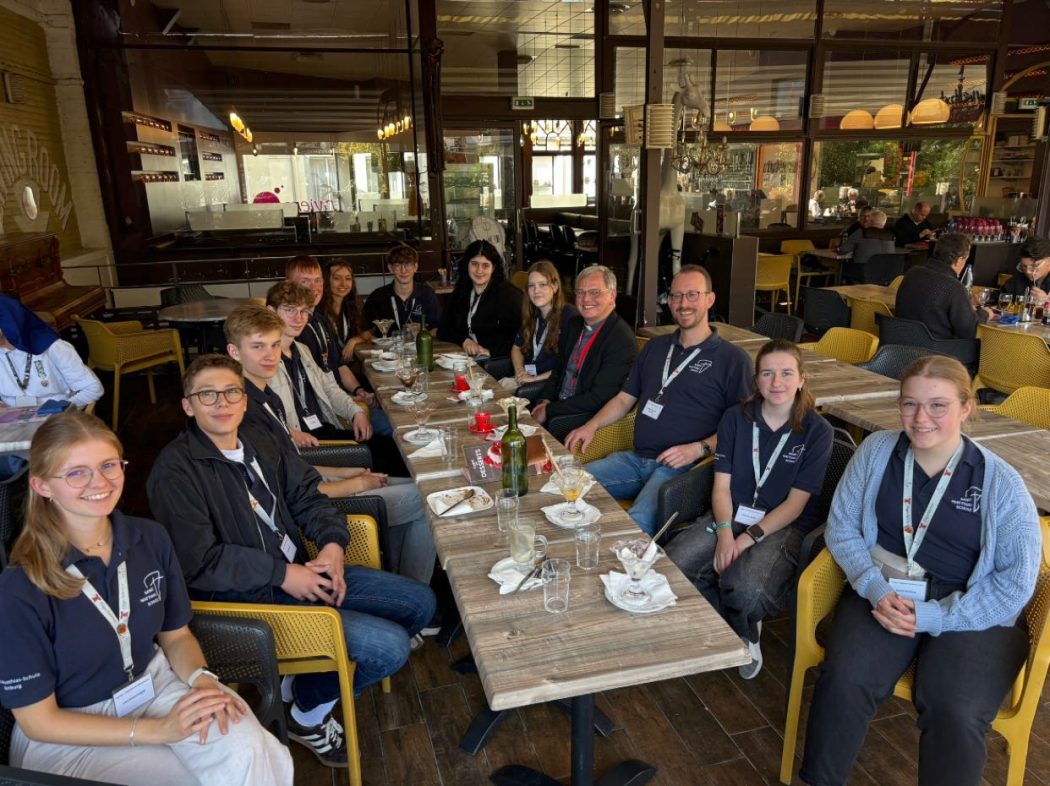 2025 10 18 06 Lourdes